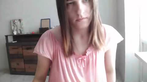 Snapshot of eva_princess__ chatting on August 2026 04:33:01 AM Eva The Princess online show from August 2026 04:33:01 AM