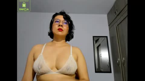 Snapshot of eva_rain01 chatting on December 2024 05:44:01 PM Eva online show from December 2024 05:44:01 PM