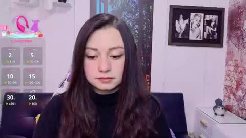 Snapshot of eva_rosell chatting on June 2026 03:21:02 PM Eva online show from June 2026 03:21:02 PM