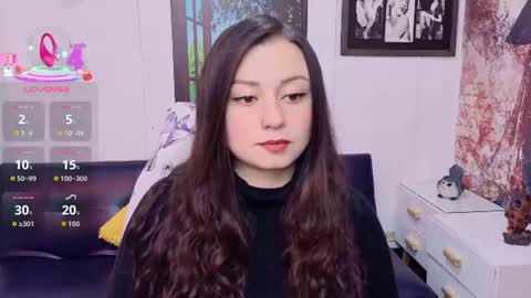 Snapshot of eva_rosell chatting on June 2026 02:43:01 PM Eva online show from June 2026 02:43:01 PM
