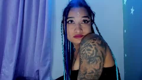 Eva  online show from December 2024 08:08:02 AM