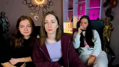 Eva online show from December 2025 07:05:01 AM