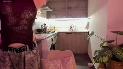 Fansly -  - use this referral link to support me  online show from April 2026 05:26:02 PM