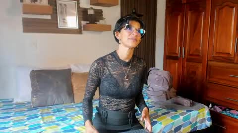 Snapshot of evaa_campbell chatting on May 2026 02:11:01 PM Eva online show from May 2026 02:11:01 PM