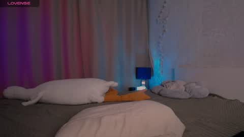 Snapshot of evaa_moonn_ chatting on June 2026 12:37:01 PM Eva online show from June 2026 12:37:01 PM