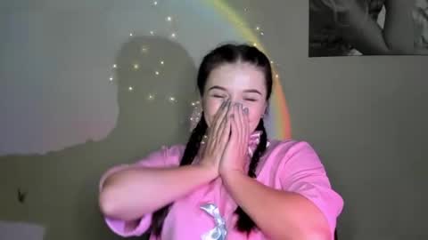 Eva online show from December 2024 12:52:01 AM