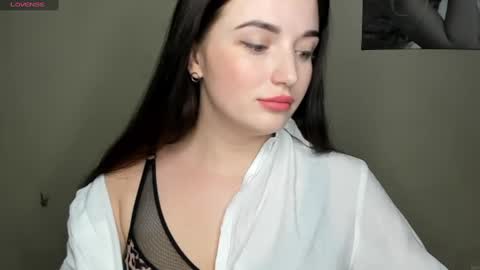 Eva online show from December 2024 10:37:01 PM