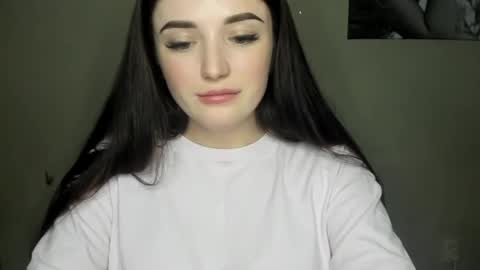 Eva online show from January 2025 09:42:01 PM