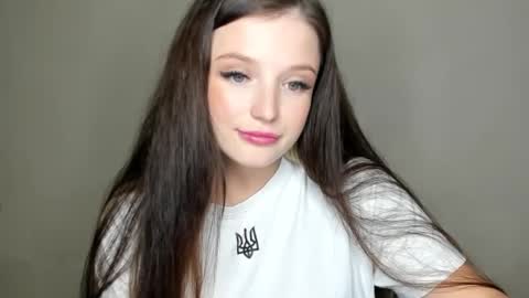 Eva online show from October 2025 11:44:01 AM