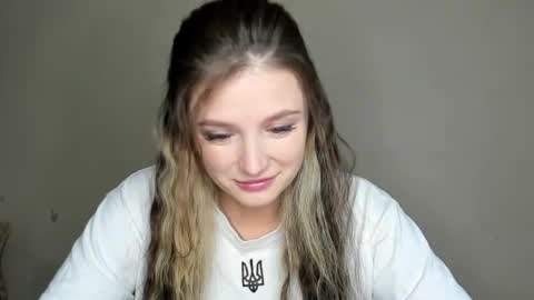 Eva online show from November 2025 11:01:02 AM