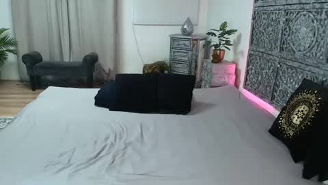 Snapshot of evabarbi chatting on December 2024 12:29:02 AM evabarbi online show from December 2024 12:29:02 AM