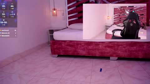 Snapshot of evabloom_ chatting on May 2026 11:56:01 PM EvaBloom online show from May 2026 11:56:01 PM