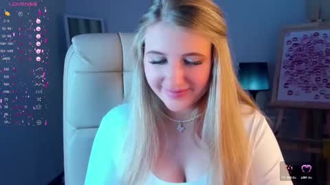 Eva  online show from February 2025 05:34:02 AM