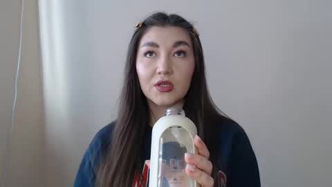 Evachaturbatte online show from March 2026 08:18:02 AM