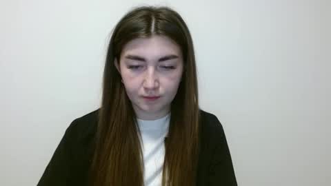 Snapshot of evachaturbatte chatting on May 2026 05:20:01 PM Evachaturbatte online show from May 2026 05:20:01 PM