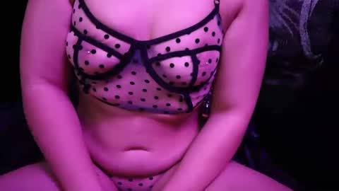 Eva Crux online show from January 2025 06:11:02 AM