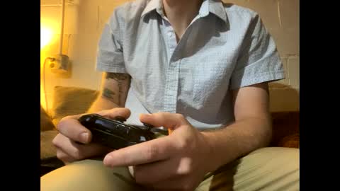 Snapshot of evageniex chatting on September 2025 04:30:01 PM evageniex online show from September 2025 04:30:01 PM