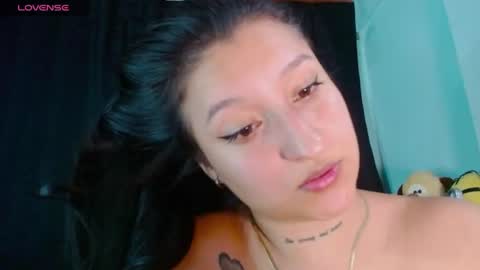 Snapshot of evah_lee chatting on July 2026 03:41:02 AM Evah Lee online show from July 2026 03:41:02 AM