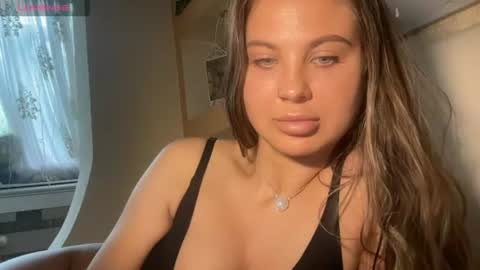 Snapshot of evahazardd chatting on June 2026 02:19:01 PM EvaHazard online show from June 2026 02:19:01 PM