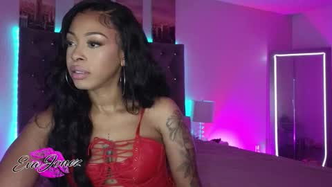 Eva online show from December 2025 08:21:02 AM