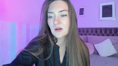 Snapshot of evalaniss chatting on May 2026 03:12:01 AM Eva online show from May 2026 03:12:01 AM