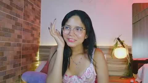 Snapshot of evalune_ chatting on June 2026 09:14:02 PM . online show from June 2026 09:14:02 PM