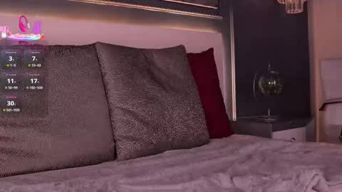 Eva Moretti online show from October 2025 11:37:01 PM