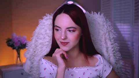 Eva  online show from September 2025 12:10:02 PM