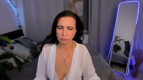 Evanessa online show from January 2026 05:54:02 AM