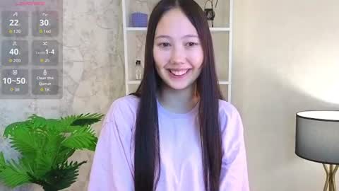 Snapshot of evangelinakovacevic chatting on August 2026 04:49:02 PM Hello im Lia online show from August 2026 04:49:02 PM