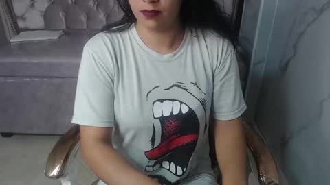 Evamgeline online show from November 2025 01:03:01 PM