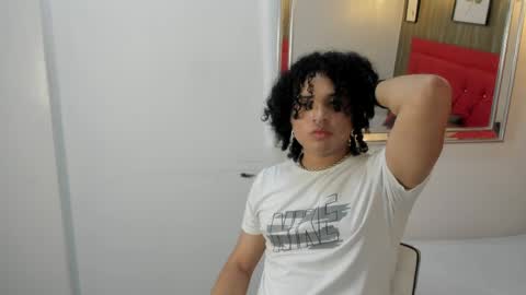 Snapshot of evannnight chatting on April 2026 03:50:02 AM Evann online show from April 2026 03:50:02 AM