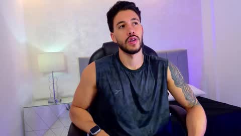 Snapshot of evans_opry1 chatting on February 2026 11:25:01 PM E V A N S online show from February 2026 11:25:01 PM