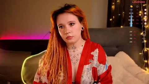 Moon online show from November 2025 08:48:02 AM