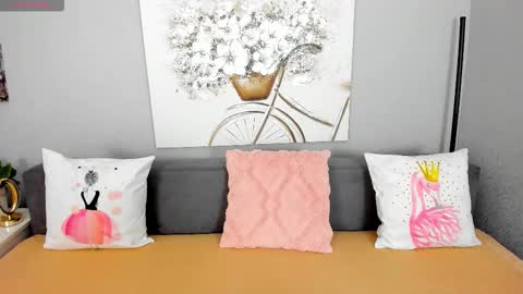 Adelina online show from November 2025 05:29:01 AM