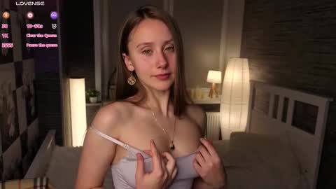Snapshot of evas_soul chatting on October 2025 07:21:01 PM Eva online show from October 2025 07:21:01 PM