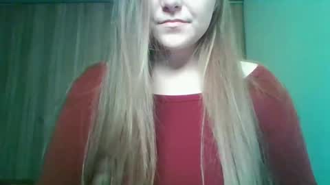 Snapshot of evasapples2026 chatting on May 2026 07:55:02 PM evasapples2026 online show from May 2026 07:55:02 PM