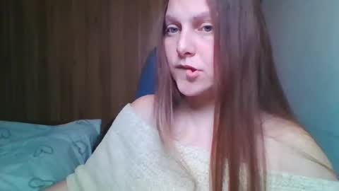 Snapshot of evasapples2026 chatting on May 2026 07:32:02 PM evasapples2026 online show from May 2026 07:32:02 PM