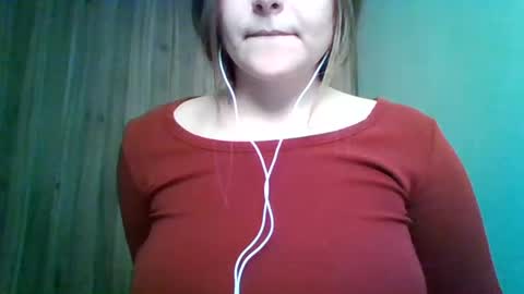Snapshot of evasapples2026 chatting on June 2026 09:06:02 PM evasapples2026 online show from June 2026 09:06:02 PM