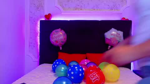 Snapshot of evasinclairr chatting on May 2026 03:46:01 AM evasinclairr online show from May 2026 03:46:01 AM