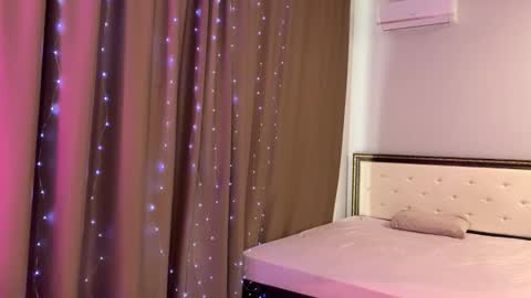 Snapshot of evasweet420 chatting on October 2025 10:08:01 AM Eva online show from October 2025 10:08:01 AM