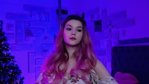 Snapshot of evathopson chatting on January 2025 12:16:01 PM Eva  next stream -  - 1600 UTC2000  online show from January 2025 12:16:01 PM