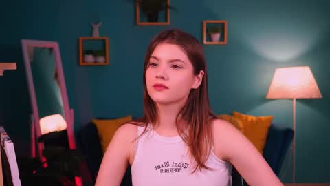 Snapshot of evathopson chatting on February 2025 03:45:02 PM Eva  next stream -  - 1600 UTC2000  online show from February 2025 03:45:02 PM