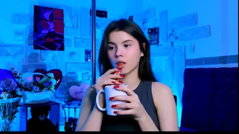 Snapshot of evathopson chatting on March 2025 04:08:02 AM Eva  next stream -  - 1600 UTC2000  online show from March 2025 04:08:02 AM