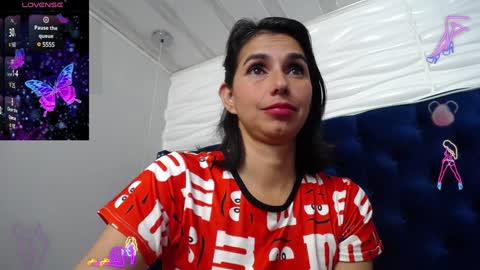 Snapshot of evawilliams_ chatting on December 2024 03:58:01 PM Eva online show from December 2024 03:58:01 PM