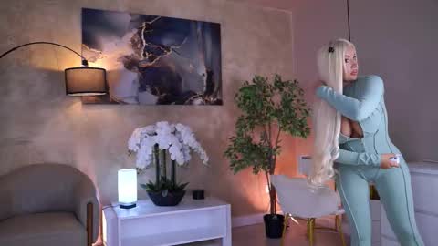 Eva online show from March 2026 09:03:02 PM