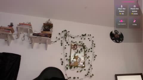 Eve Blue  friends. IG eve blue77 TW EveBlue 1 OF eveblue7 online show from November 2025 10:25:02 PM