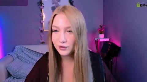 eve_grays online show from October 2025 07:27:01 PM