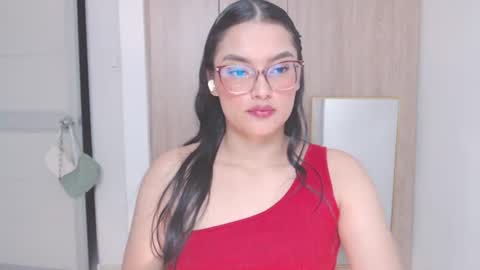 Snapshot of eve_rox18 chatting on June 2026 06:29:02 AM Eve Rox18 online show from June 2026 06:29:02 AM
