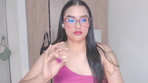 Snapshot of eve_rox18 chatting on July 2026 09:46:02 AM Eve Rox18 online show from July 2026 09:46:02 AM